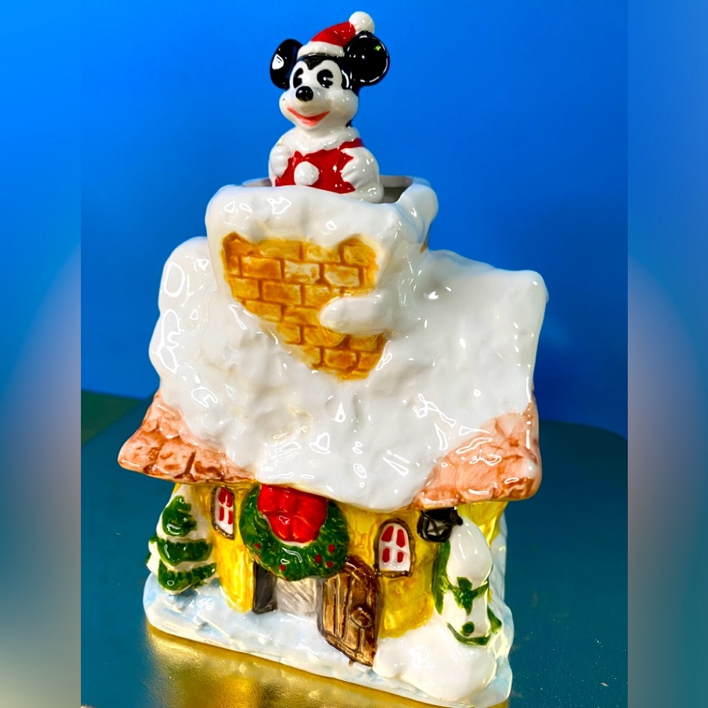 Walt Disney 80’s Mickey Mouse Santa Popping Up & Down Chimney Musical  Figurine